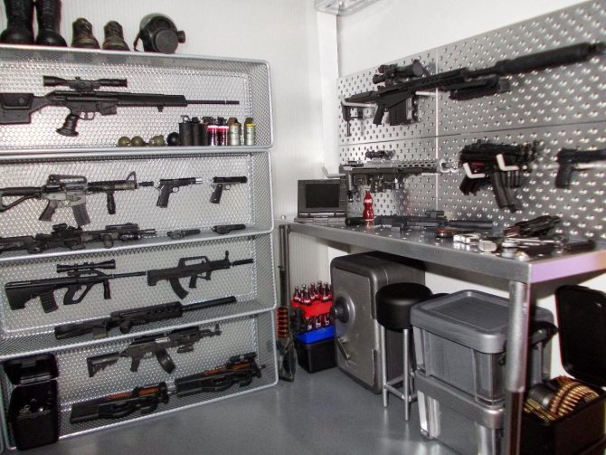 Storing weapons in the room