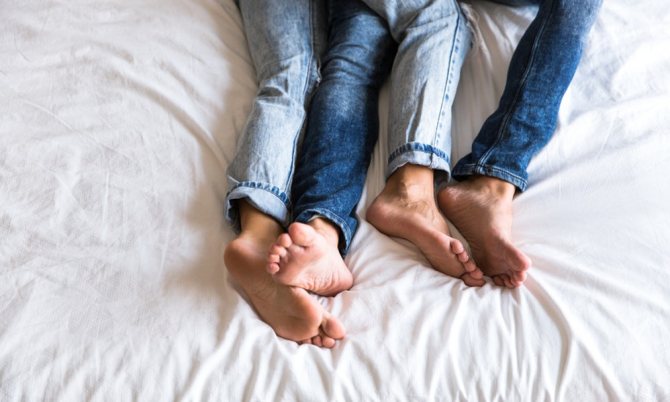 Is it possible to have sex at 16 years old: pros and cons